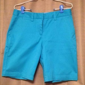 Lands End mid rise shorts